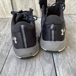 Under Armour Block City Black &White Women’s Size 11 thumbnail 2