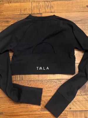 TALA Skinluxe‎ Keyhole Crop Top Gray thumbnail 3