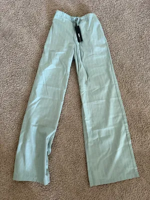 Flowy work pants thumbnail 1