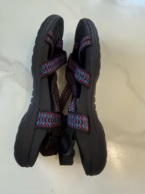 Airwalk Womens Black Sandals with Pink & Teal Patterned Straps thumbnail 8