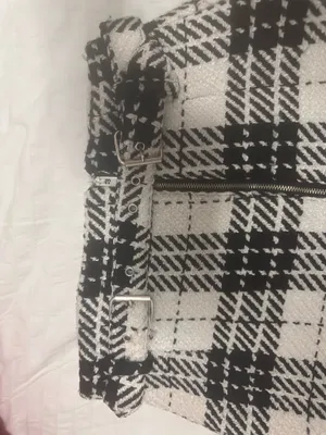 Suggested Title: Zara Basic Tweed Plaid High Waisted Mini Skirt with Belt - Size [S ) thumbnail 5