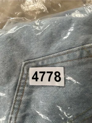 Levi's 501 Skinny Light Wash Distressed Jeans 31 X 28 Button Fly Western Country thumbnail 9