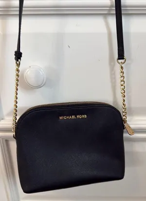 Michael Kors Purse Crossbody thumbnail 1