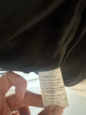 Amazon Puffer Jacket Cropped thumbnail 3