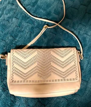 Women’s crossbody purse thumbnail 1