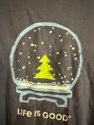 Life is good women’s crusher tee sleeve Christmas snow globe size xlarge . thumbnail 2