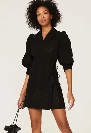 Sigga puff sleeve wrap dress black lace thumbnail 1