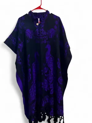 Artesanía San Martin Handmade Purple/black Peacock Print Poncho With Fringe. OS thumbnail 3