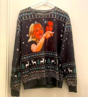 Oversized ugly Christmas sweater size s to l long sleeves graphic print thumbnail 1