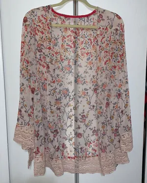 Floral sheer cardigan Size M thumbnail 1