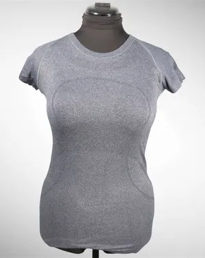 Women’s Lululemon Heathered Slate Swiftly Tech Hip Length Crew Neck Tee Size 6 thumbnail 1