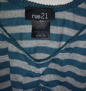 Rue21 XS Turquoise Dark Green Silver Sparkle Top thumbnail 2