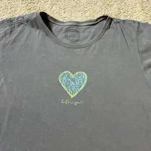 Life is‎ Good Womens Gray Heart Love Graphic T Shirt Tee Size XL thumbnail 3