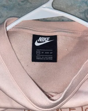 Nike Crew Neck Pullover thumbnail 3