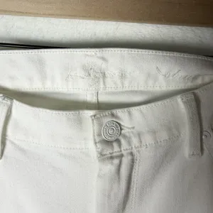 7 For All Mankind White Straight Leg Jeans Women’s Size 32 Stretch Denim thumbnail 4