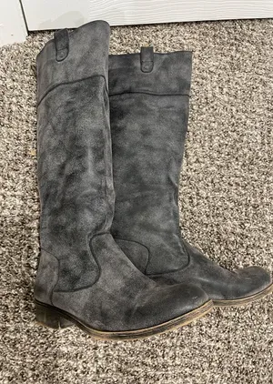 Steve Madden Boots thumbnail 1