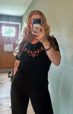 Harley-Davidson Black Flame Graphic Fitted Tee | Y2K | Size S thumbnail 1