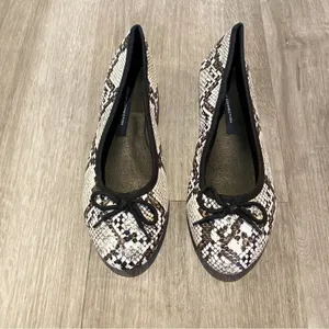French Connection Diana Snake Print Bow Ballet Flats Women’s 6 thumbnail 2