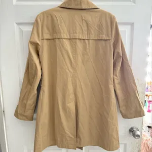 London Fog women’s khaki color Double-Breasted Trench Coat no belt size Small thumbnail 8