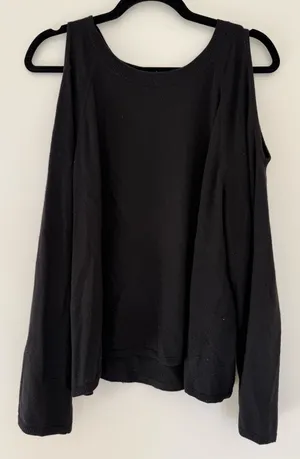 Gap Cut-Out Sweater thumbnail 1