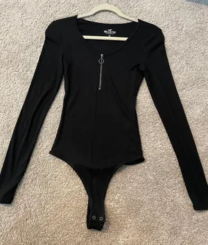 Hollister Bodysuit thumbnail 1