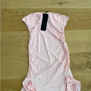 Lioness - Rendezvous Strapless Midi Dress in Blush Pink thumbnail 2