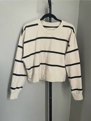 Lululemon Perfectly Oversized Cropped Crew Stripe Sweater Small Cream Black thumbnail 2