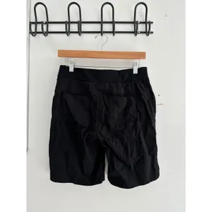 Athleta Trekkie Bermuda 2.0 Shorts Womens 2 Black Hiking Travel Gorpcore thumbnail 2