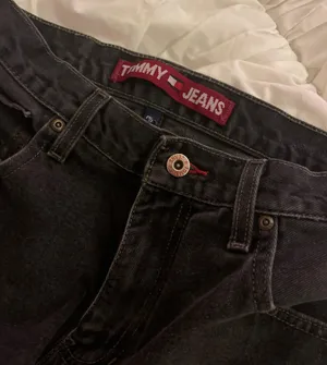 Tommy Hilfiger Jeans thumbnail 3