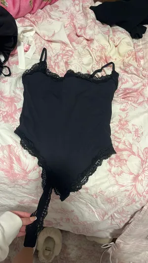 Amazon Lace Bodysuit thumbnail 3