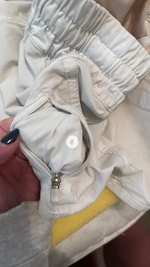 Lululemon Tracker Shorts 4" White thumbnail 5