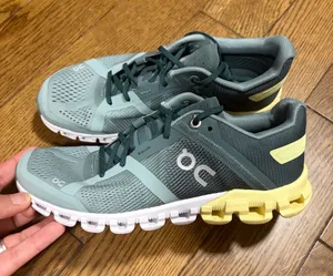 On Running Swiss engineering Women's gray green yellow Athletic Sneakers size 5 thumbnail 1