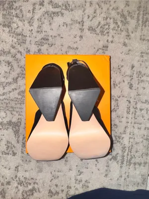 Black Satin Mary Jane ankle strap platform heels new in box size 36(6) thumbnail 5