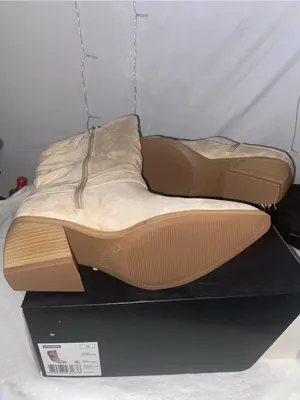 Steve Madden Cream Suede Fringe Ankle Boots thumbnail 4