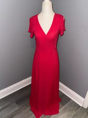 LULU’s Wrap Maxi Dress with Tie Waist size small thumbnail 2