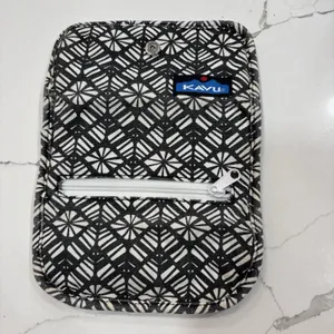 KAVU Wallet Big Spender Trifold Canvas Black/White With Black Inner Lining thumbnail 3