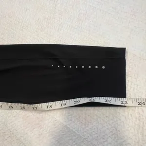 Lululemon fast and free leggings in black reflective size 6 thumbnail 7