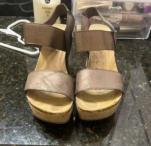 Wedge Heel Brown Size 7.5 thumbnail 1
