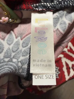 LulaRoe Print Leggings thumbnail 3