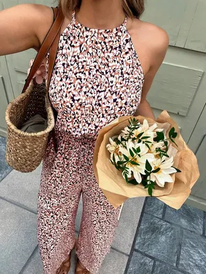 ✨ Boho Floral Halter Jumpsuit • Wide Leg • Size S 🌸 thumbnail 4