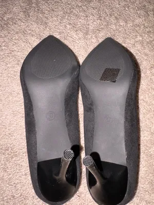 Black heels Size 6.5 thumbnail 3