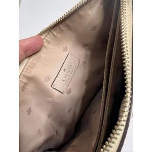 Kate Spade Leila Two-Tone Crossbody Bag Purse Small Leather Beige Taupe Neutral thumbnail 8
