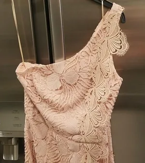 💕REISS💕 Mena One-Shoulder Crochet Lace Dress ~ Nude US 6 NWT thumbnail 7