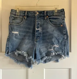 We The Free Distressed Medium Blue High-Rise Jean Shorts thumbnail 1