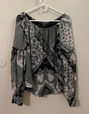 Karen Kane Black & White Paisley Off-Shoulder Blouse thumbnail 1