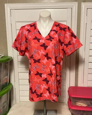 SB Scrubs Top Women’s S Winter Themed Red V-Neck Pullover Cotton thumbnail 1