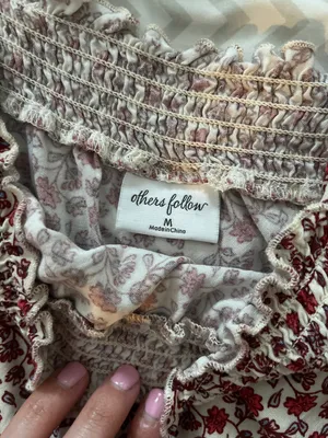 Blouse Size M thumbnail 2