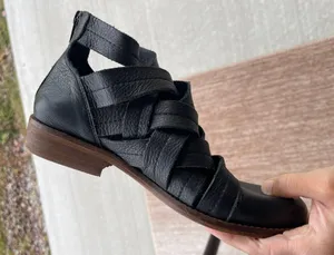 shoes thumbnail 4
