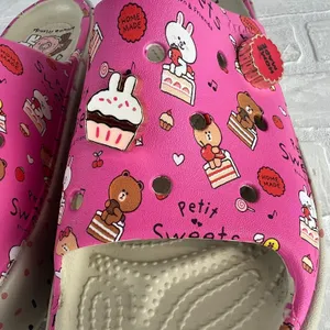 Crocs x Line Friends Stomp Slide Platform Womens 9 Petit Sweets Sandal Unisex M7 thumbnail 9