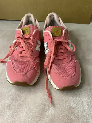 New Balance Fresh Foam Sneakersk Womens size 8 thumbnail 2